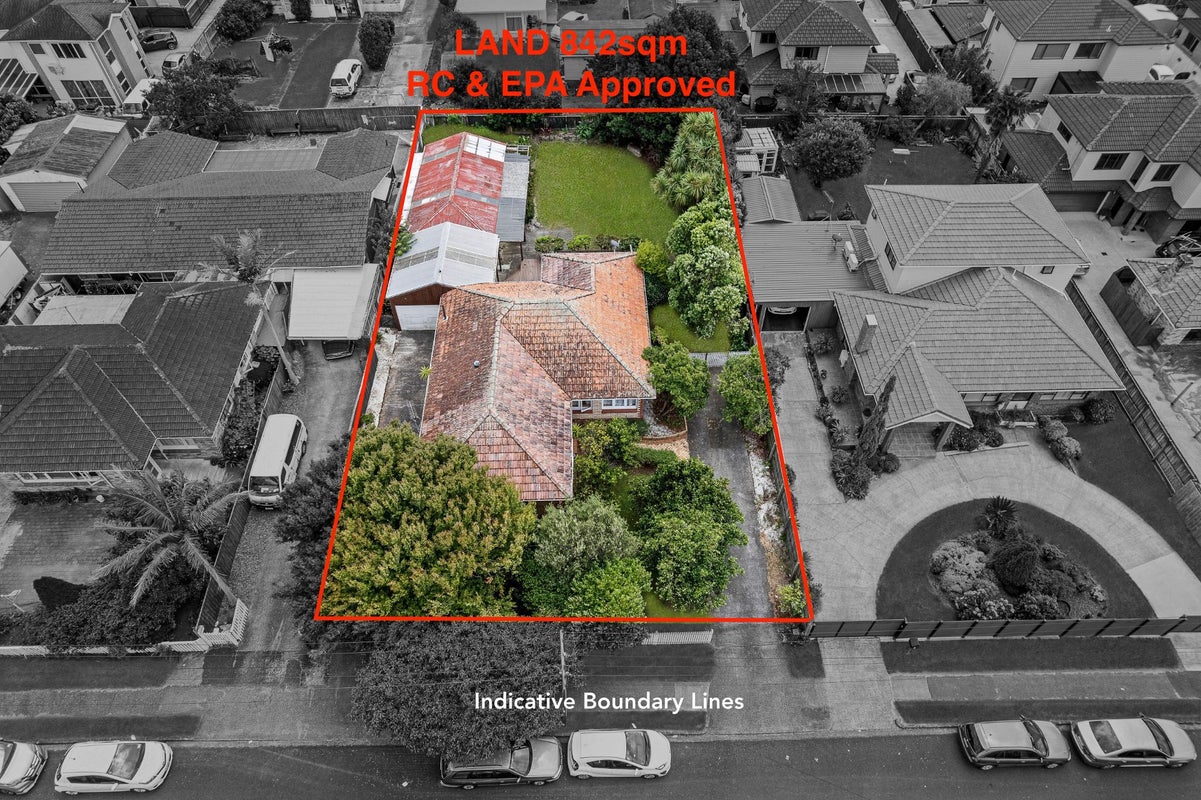 6 Carlie Street, Papatoetoe, Auckland - Carousel 1