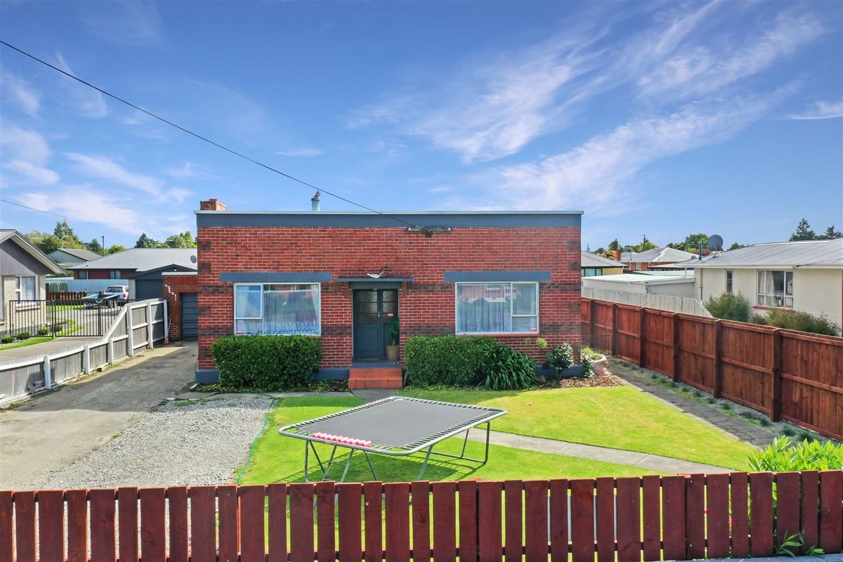76 Thomson Street, Tinwald, Ashburton - Carousel 1