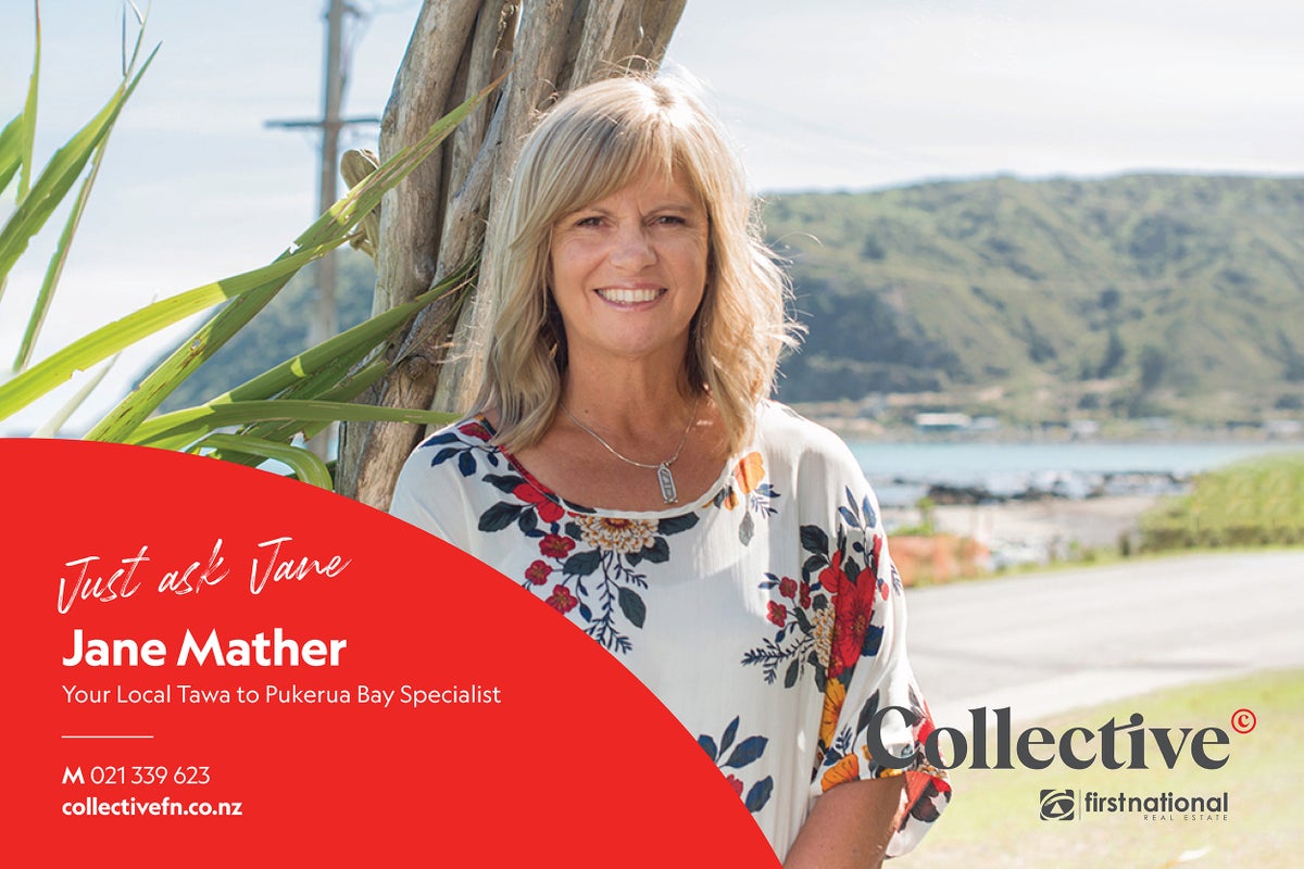 2 Thomas Hook Street, Tawa, Wellington - Carousel 27