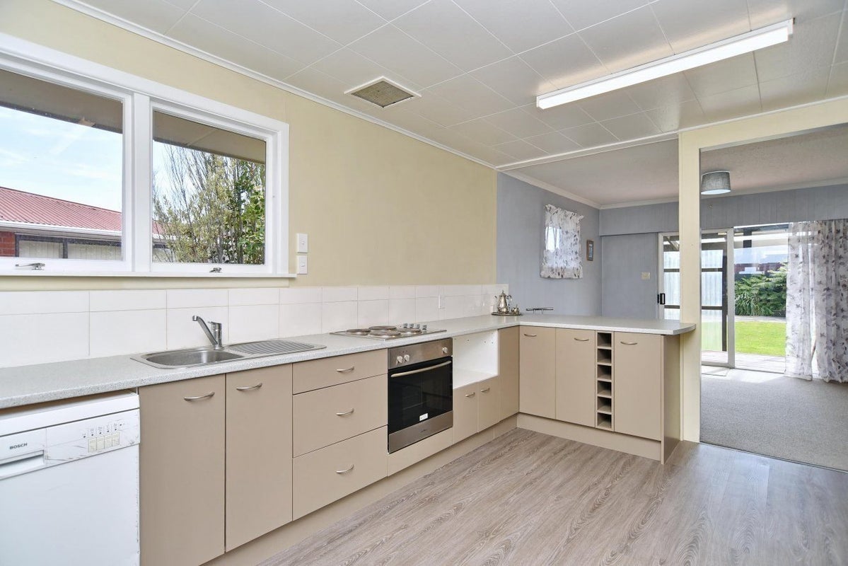 17 Barrowclough Street, Hoon Hay, Christchurch - Carousel 2