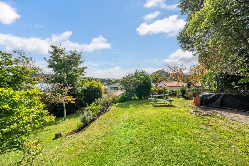 12 Transom Close, Whitby, Porirua - Carousel 27