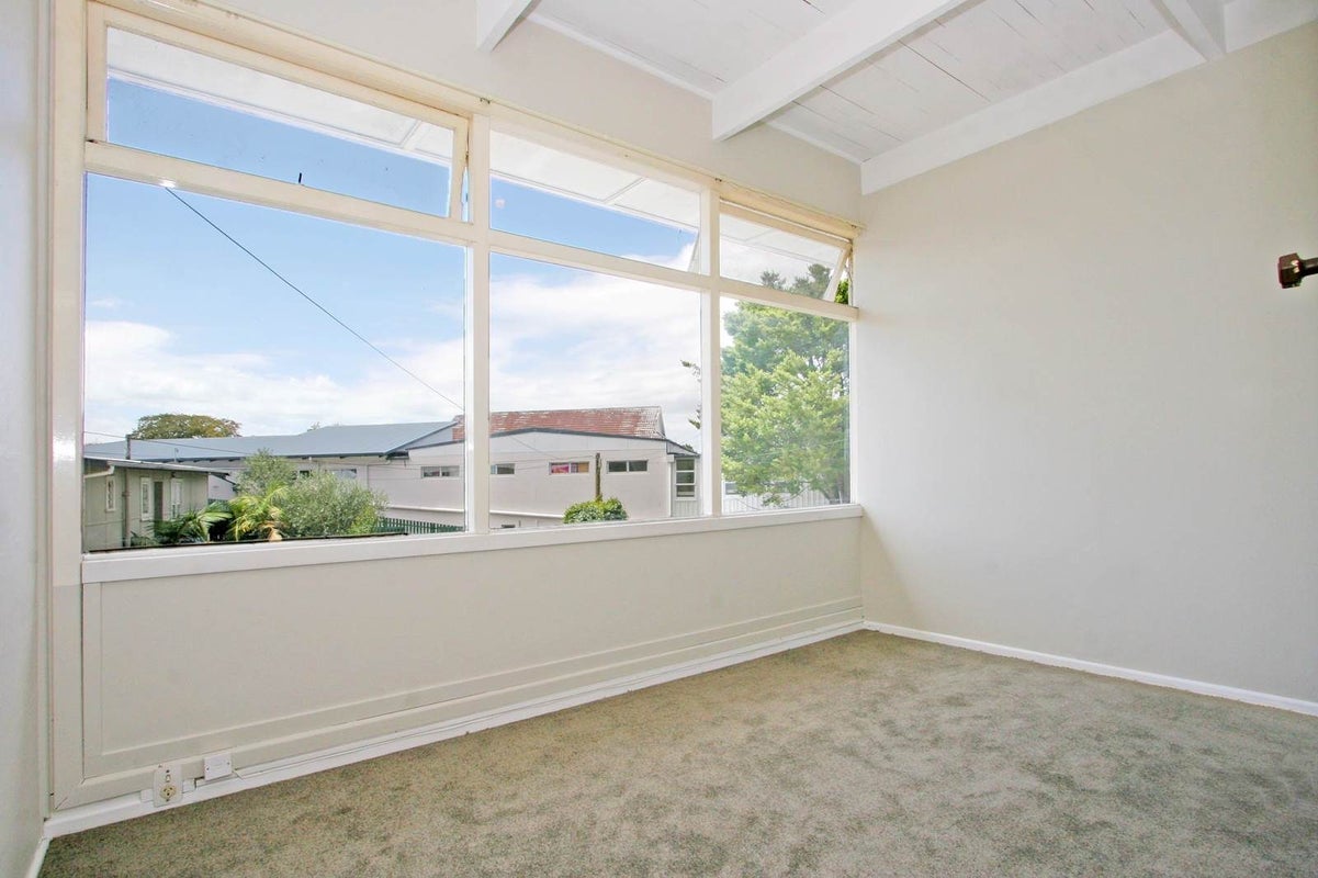 7/3 Picton Street, Howick, Auckland - Carousel 9
