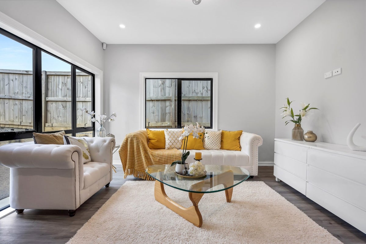 23 Perehia RD, Flat Bush, Auckland - Carousel 2