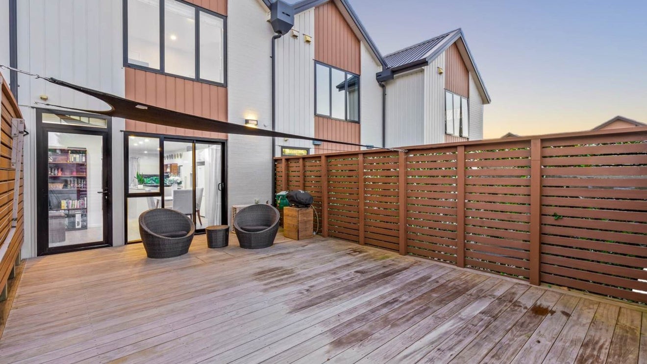 6 Orca Drive, Stanmore Bay, Whangaparaoa - Carousel 1