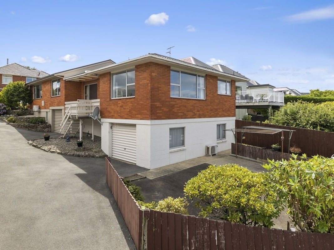 39D Carnarvon Street, Belleknowes, Dunedin - Carousel 2