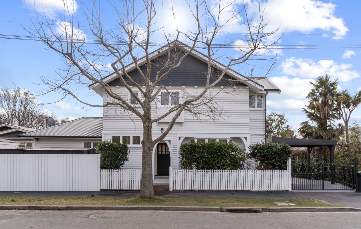 43 Tomes Road, St Albans, Christchurch - Carousel 1