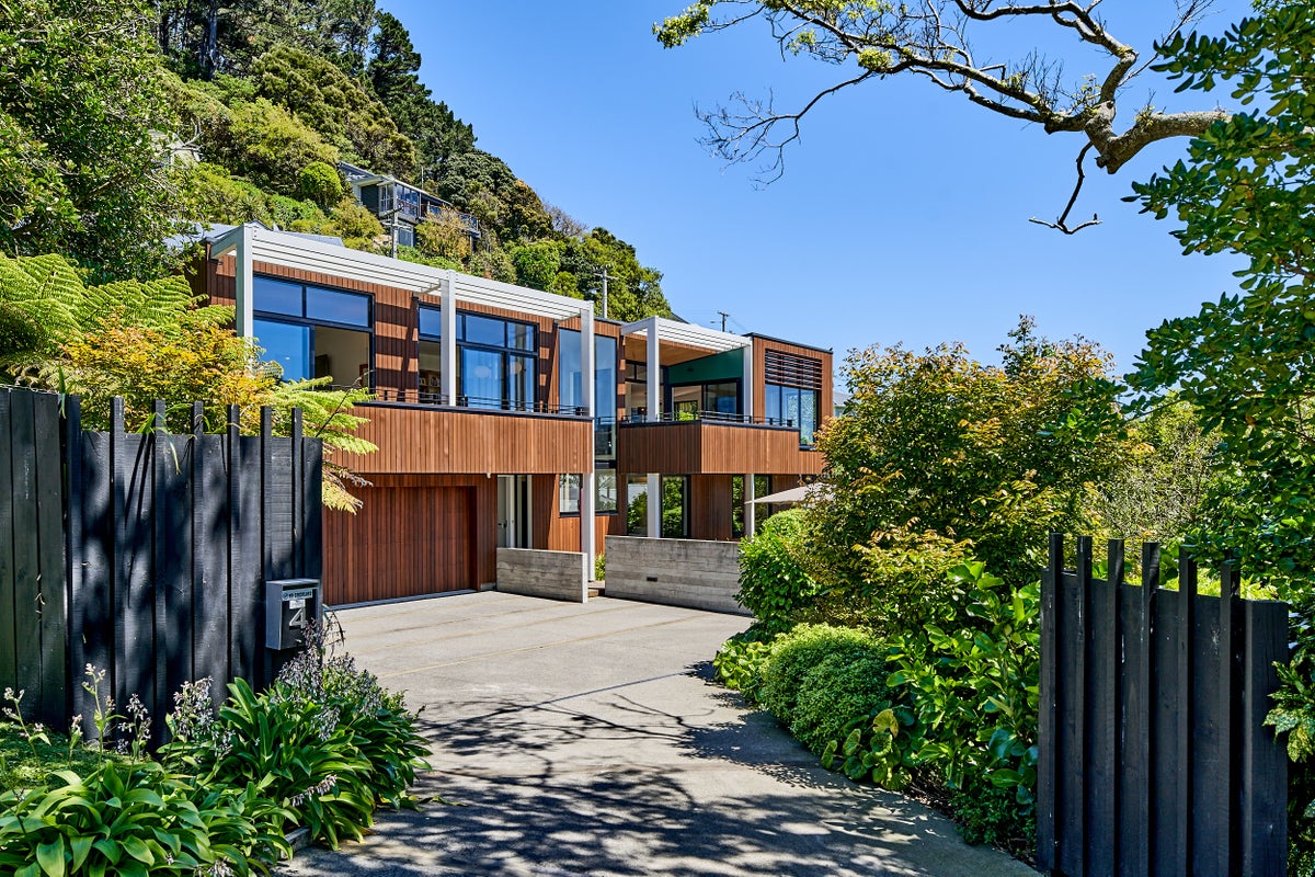 4 Marama Terrace, Eastbourne, Lower Hutt - Carousel 1