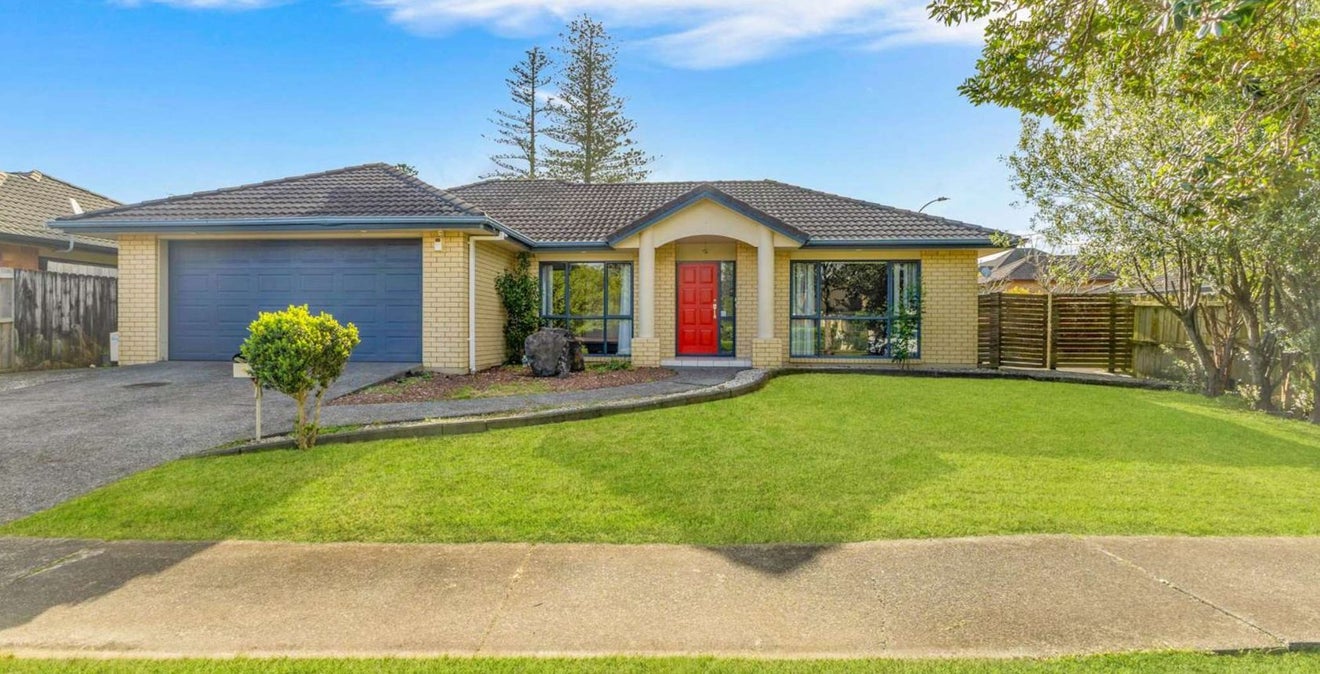47 Wayne Francis Drive, East Tamaki, Auckland - Carousel 1