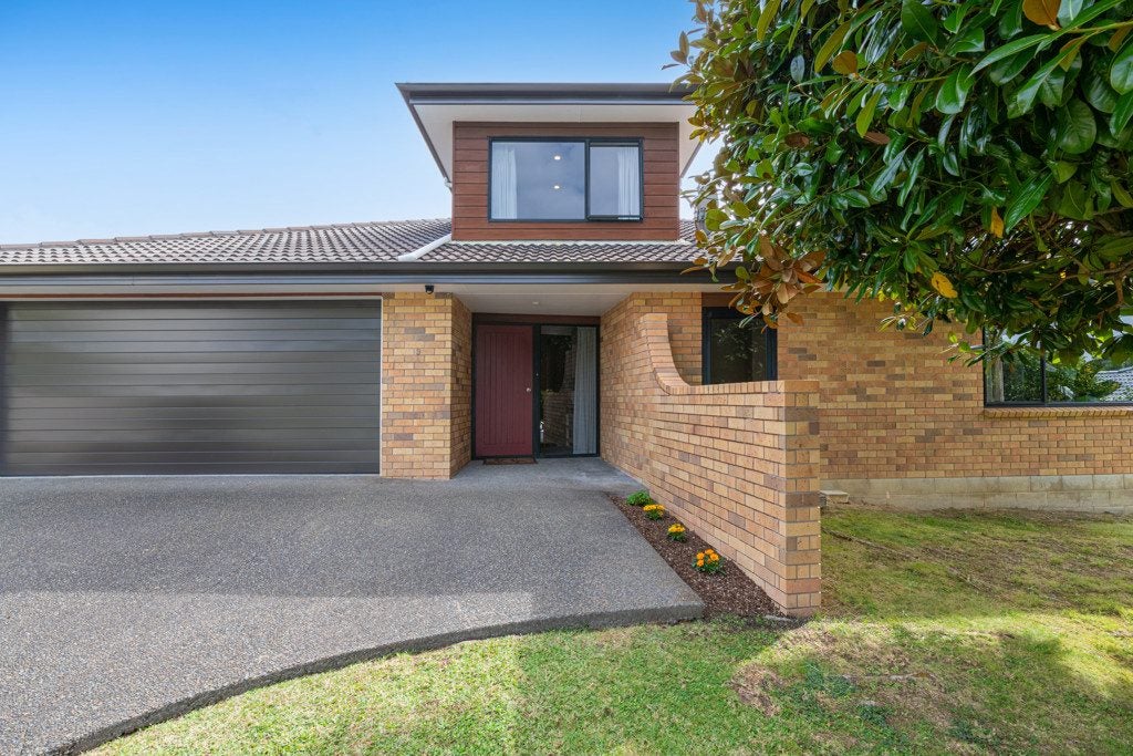 9 Thornbill Rise, Unsworth Heights, Auckland - Carousel 2