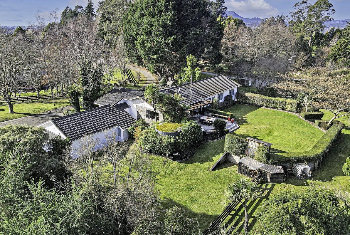 137 Mapara Road, Acacia Bay, Taupo - Carousel 2