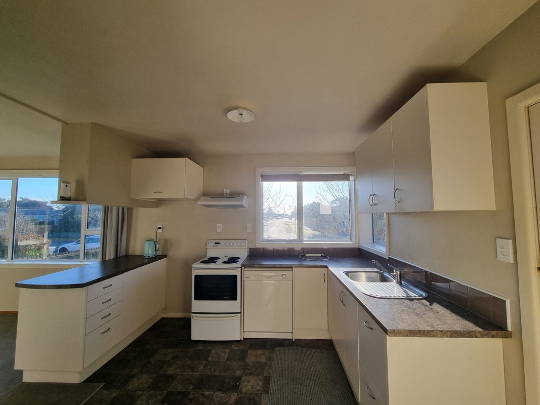 26 Bickerton Street, Wainoni, Christchurch - Carousel 2
