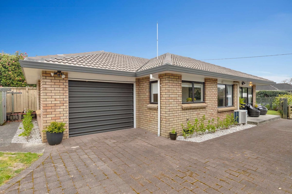 13 Lynmore Avenue, Lynmore, Rotorua - Carousel 2