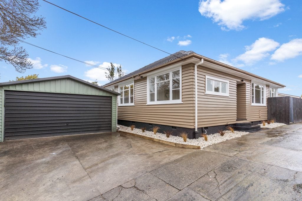 1/64 Marlow Road, Aranui, Christchurch - Carousel 2