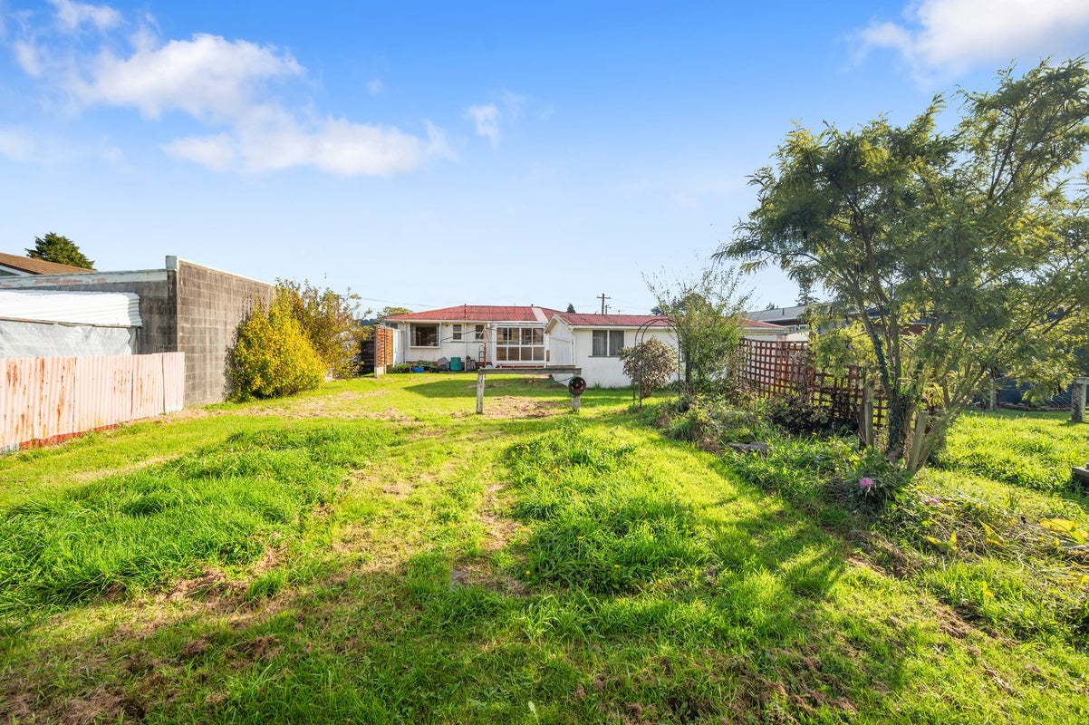 9 Martin Street, Utuhina, Rotorua - Carousel 2