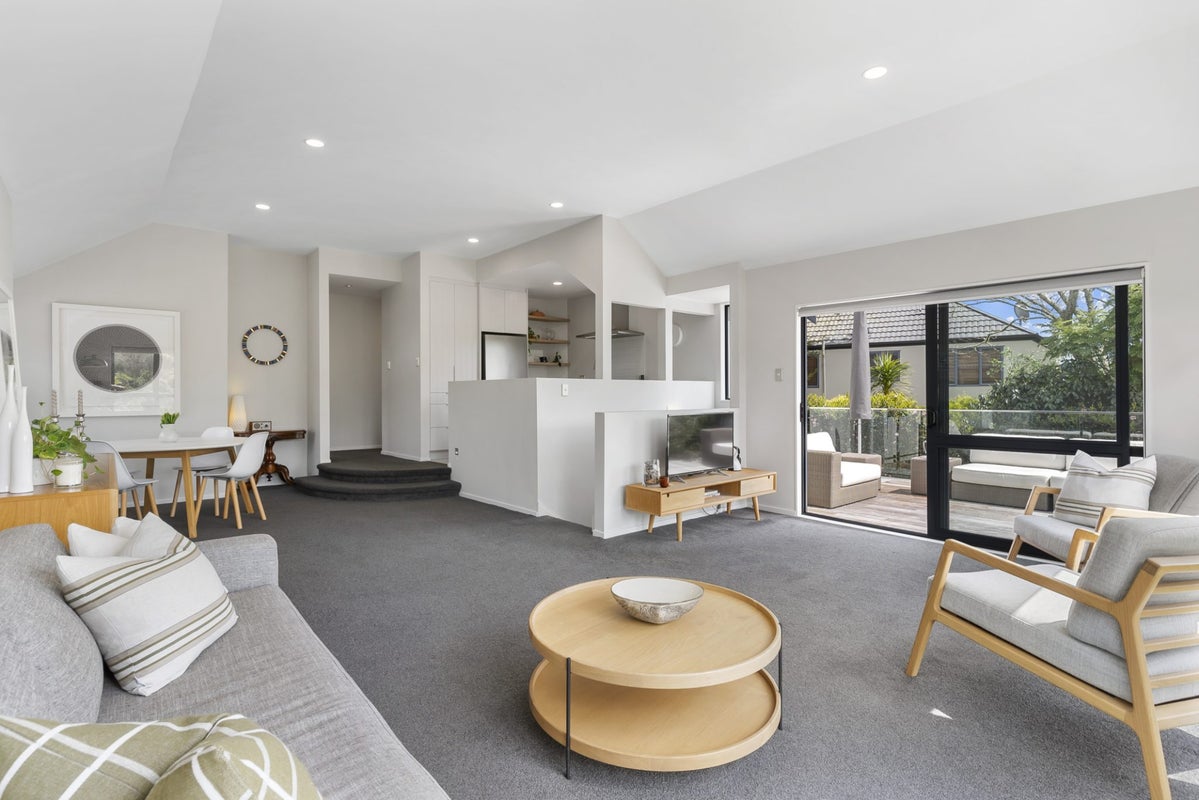 3/112 Gowing Drive, Meadowbank, Auckland - Carousel 2