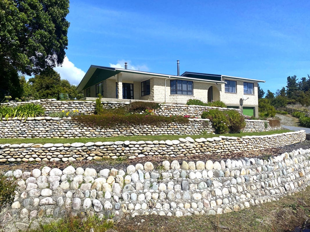242 Utopia Road, Westport, Westport - Carousel 1