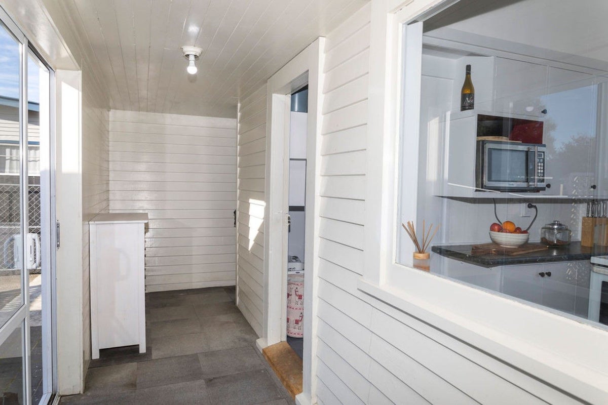5 Alexandra Street, Dannevirke - Carousel 24