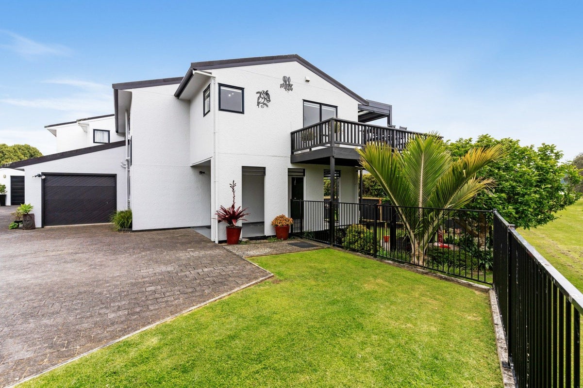 143B Durrant Drive, Whangamata, Whangamata - Carousel 1
