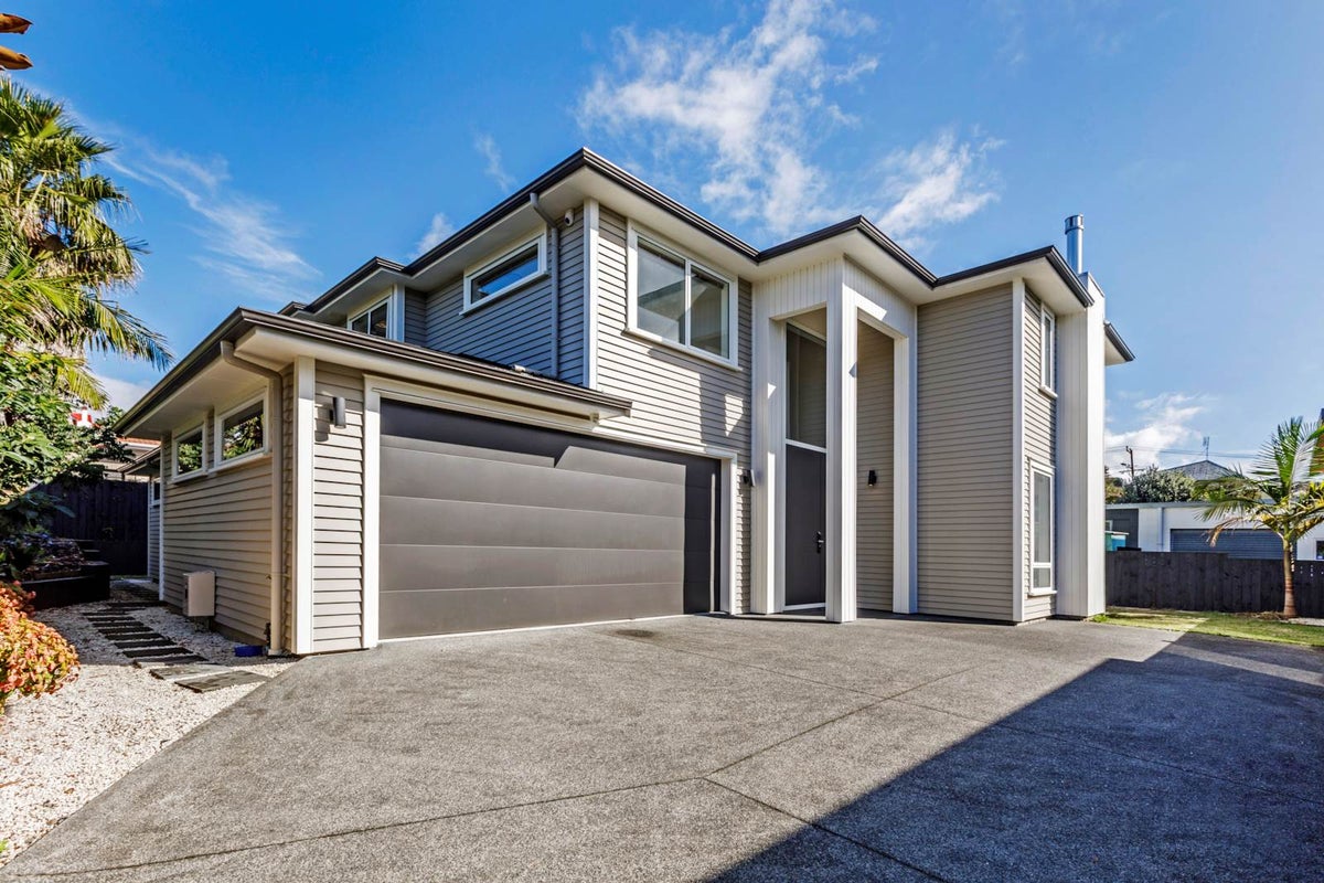 35B Buckley Road, Epsom, Auckland - Carousel 1