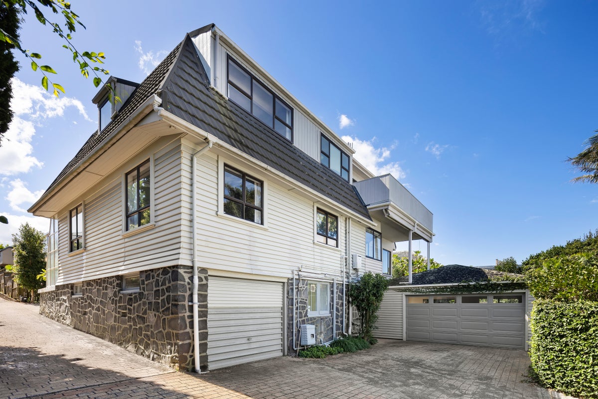 1/20 Killarney Street, Takapuna, Auckland - Carousel 2