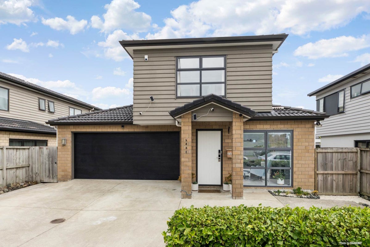 248E Porchester Road, Takanini, Auckland - Carousel 1