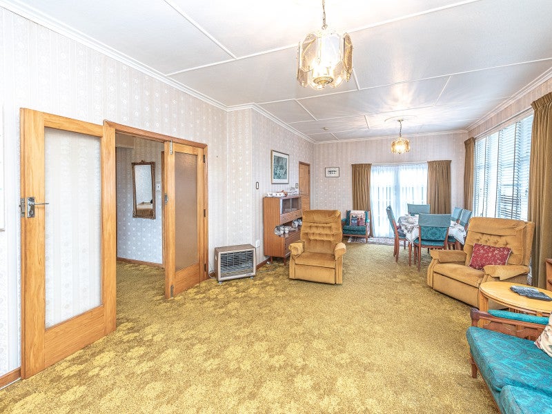 11 Perham Place, Aramoho, Whanganui - Carousel 2
