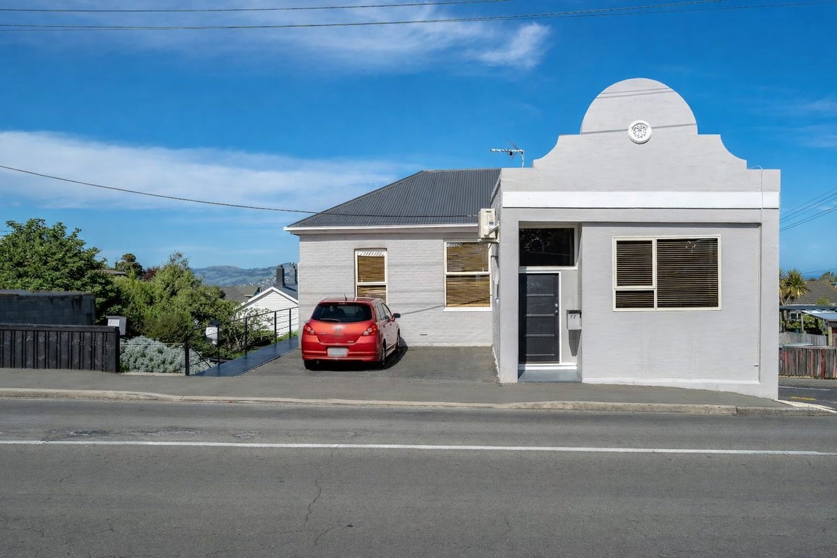77 Elgin Road, Mornington, Dunedin - Carousel 1