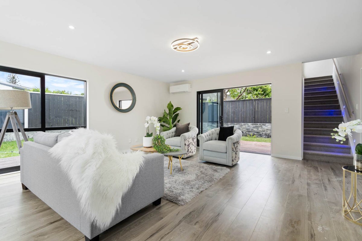 3D Springbank Lane, Te Atatu Peninsula, Auckland - Carousel 2