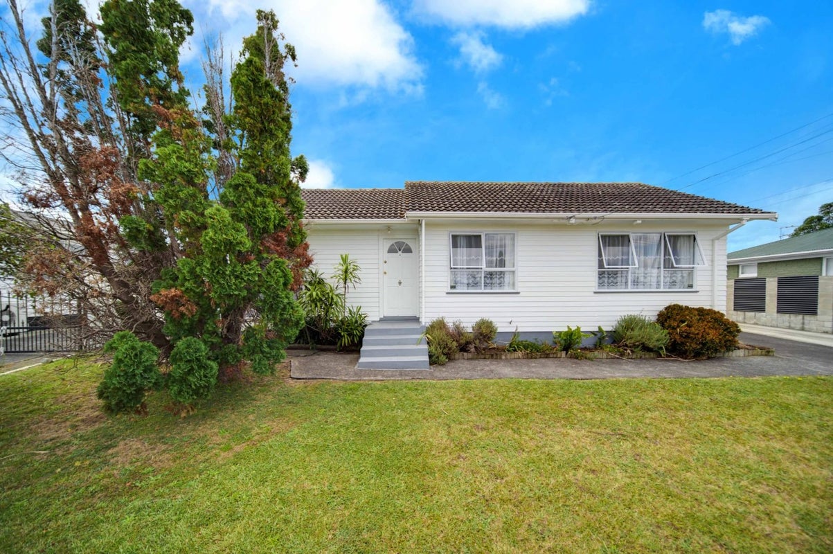 57 Cargill Street, Papakura, Papakura - Carousel 2