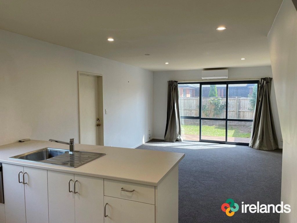 2/399 Armagh Street, Linwood, Christchurch - Carousel 2