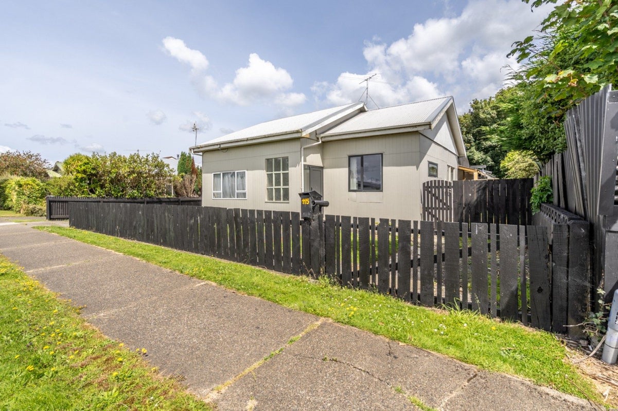 115 Venus Street, Strathern, Invercargill - Carousel 2
