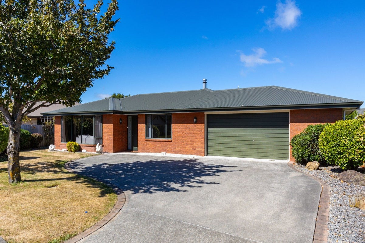 26 Magnolia Drive, Springlands, Blenheim - Carousel 1