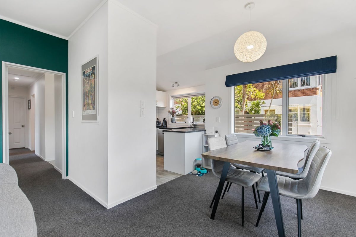 2147A Great North Road, Avondale, Auckland - Carousel 2