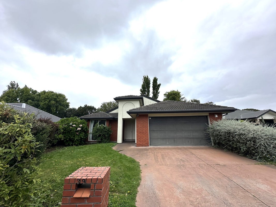 39 Chesterfield Mews, Russley, Christchurch - Carousel 1