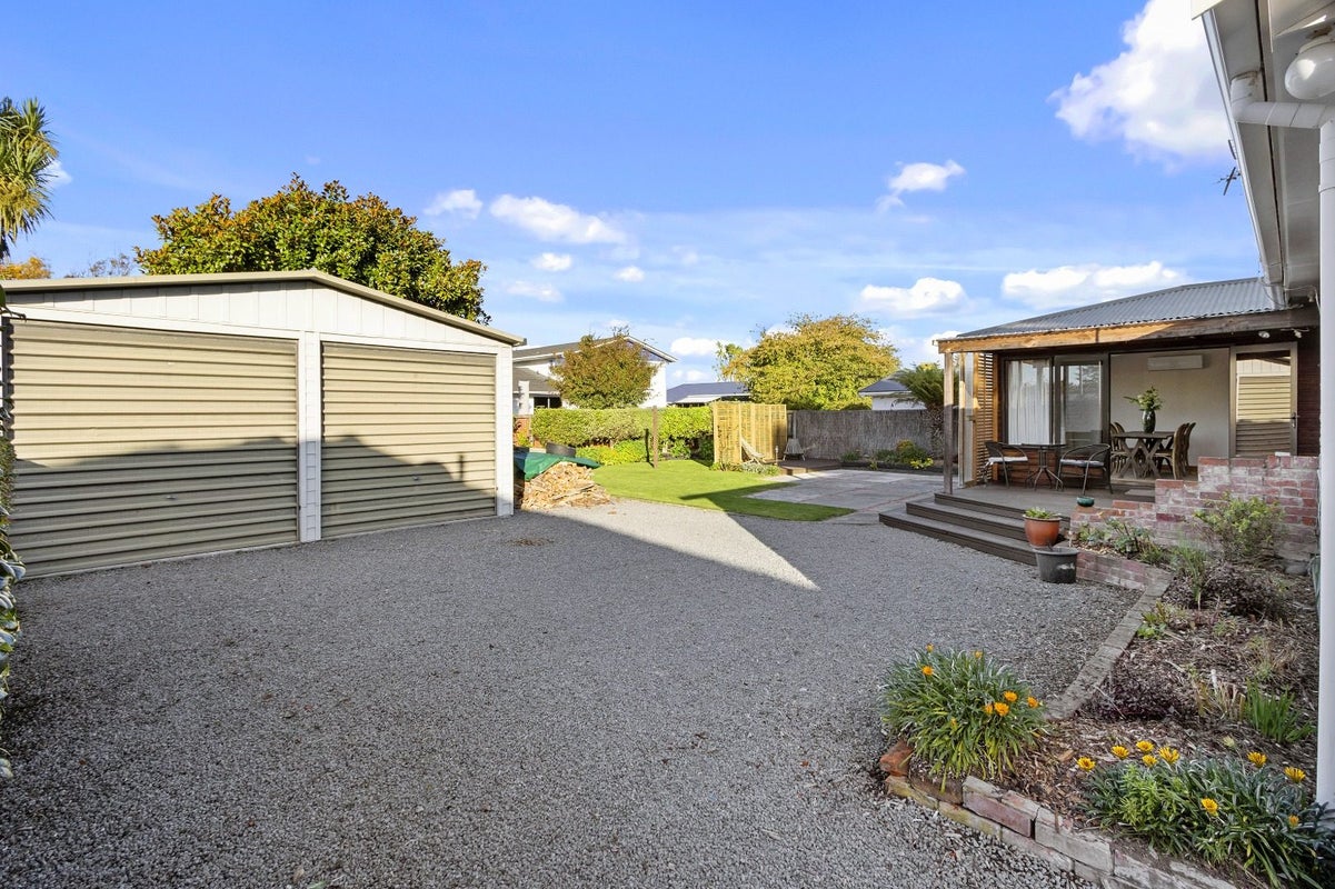 37 Middlepark Road, Sockburn, Christchurch - Carousel 13