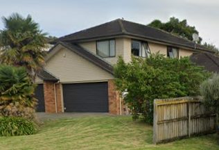 11 Thomas Hamer Place, Greenhithe, Auckland - Carousel 1