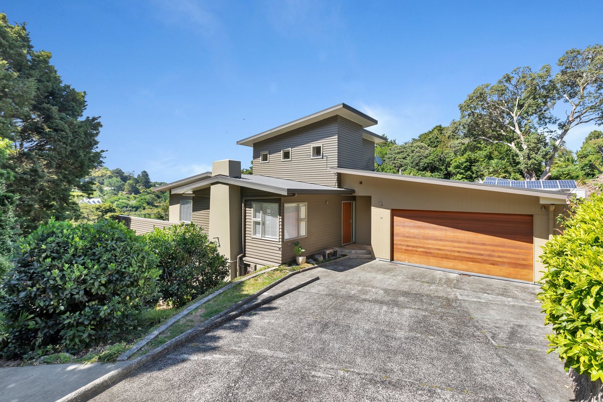 12 Rurumoki Street, Regent, Whangarei - Carousel 1