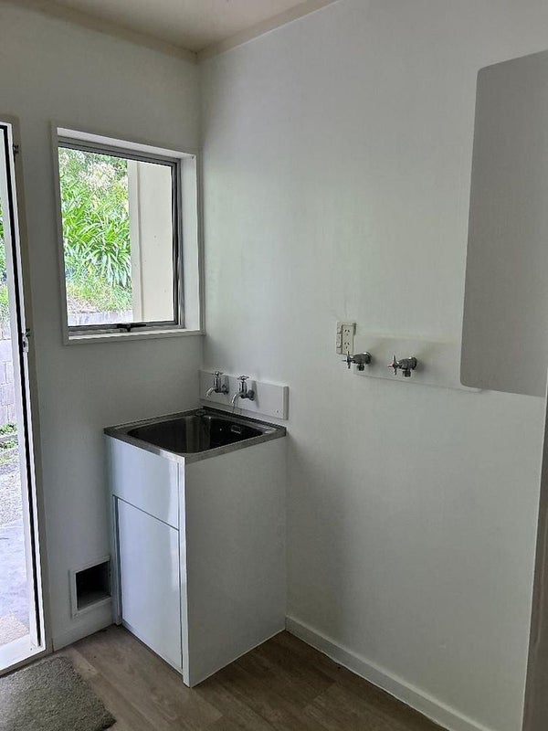 6 Rajkot Terrace, Broadmeadows, Wellington - Carousel 10
