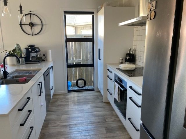 21 Inaka Place, Poike, Tauranga - Carousel 2