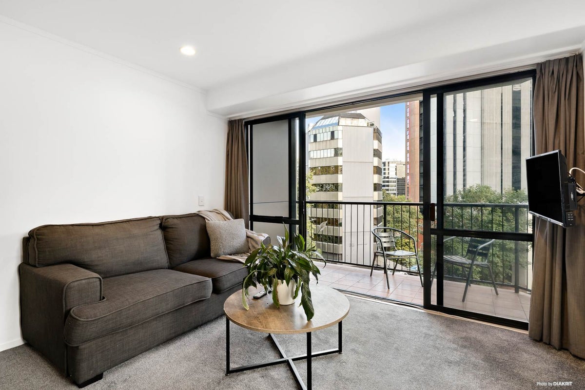 3D/6 Whitaker Place, Grafton, Auckland - Carousel 2