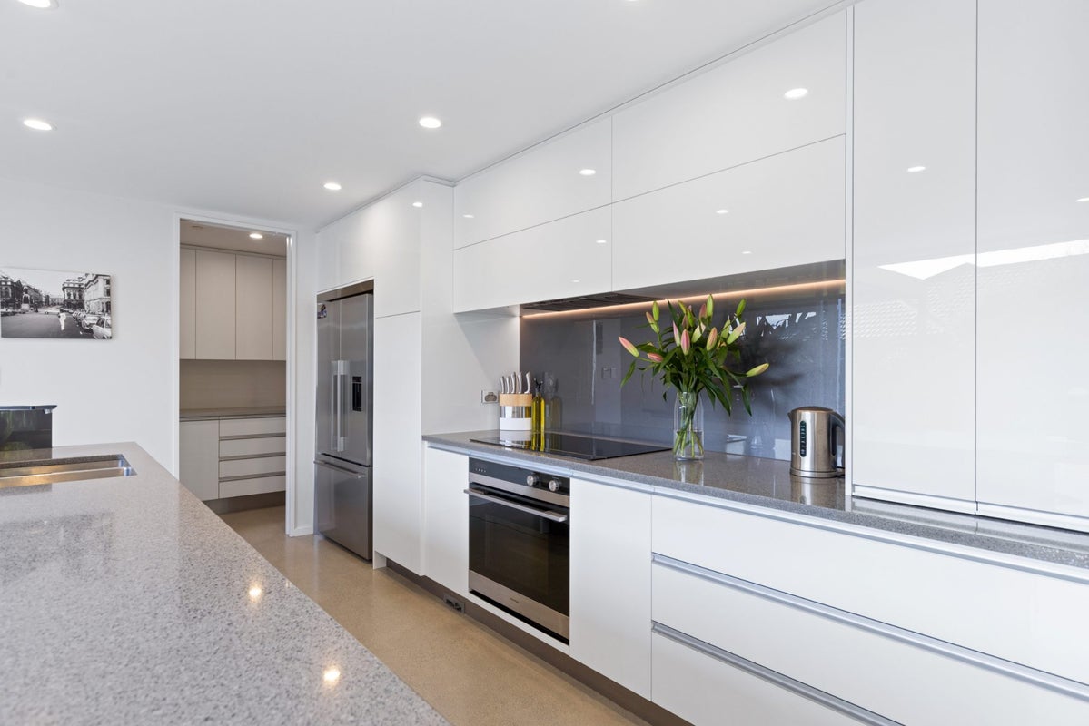 11 St Pauls Place, Burwood, Christchurch - Carousel 2