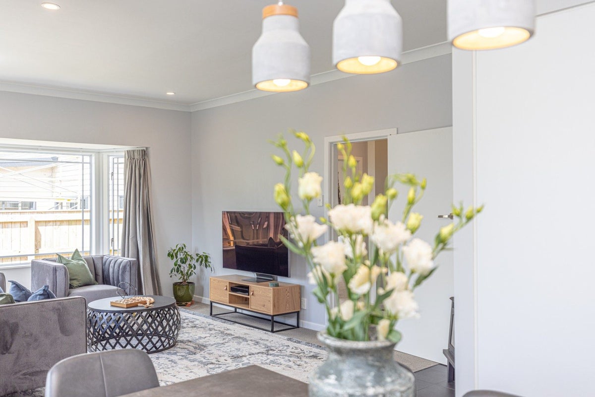 3 Porritt Street, Saint Johns Hill, Whanganui - Carousel 2