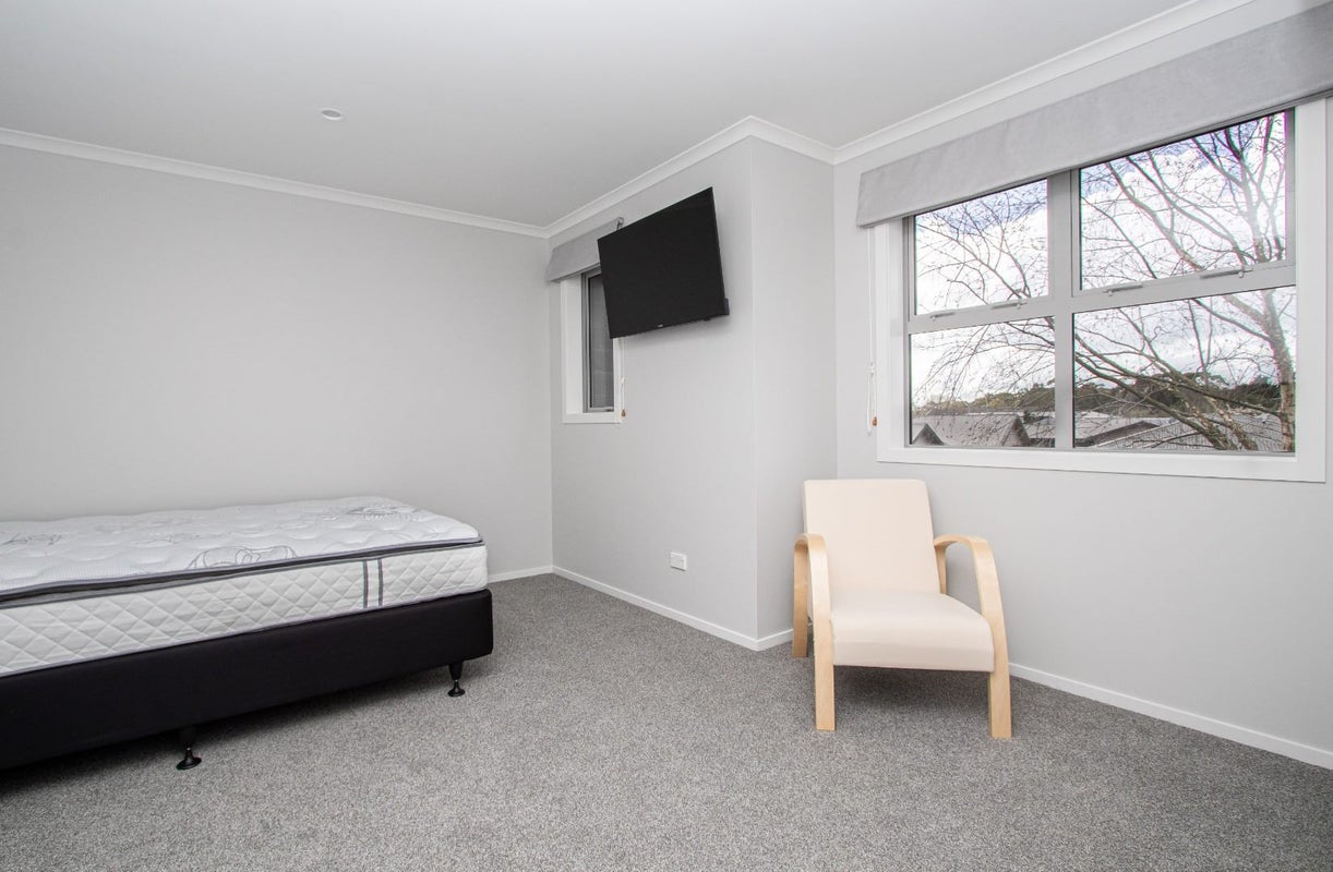 5/20 Jones Crescent, Melville, Hamilton - Carousel 1