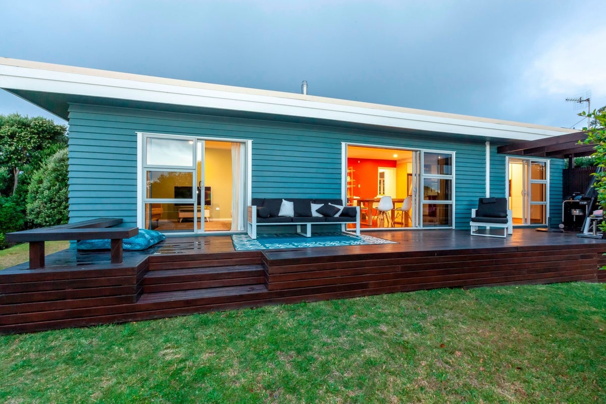 12 Allen Road, Raumati Beach, Paraparaumu - Carousel 2