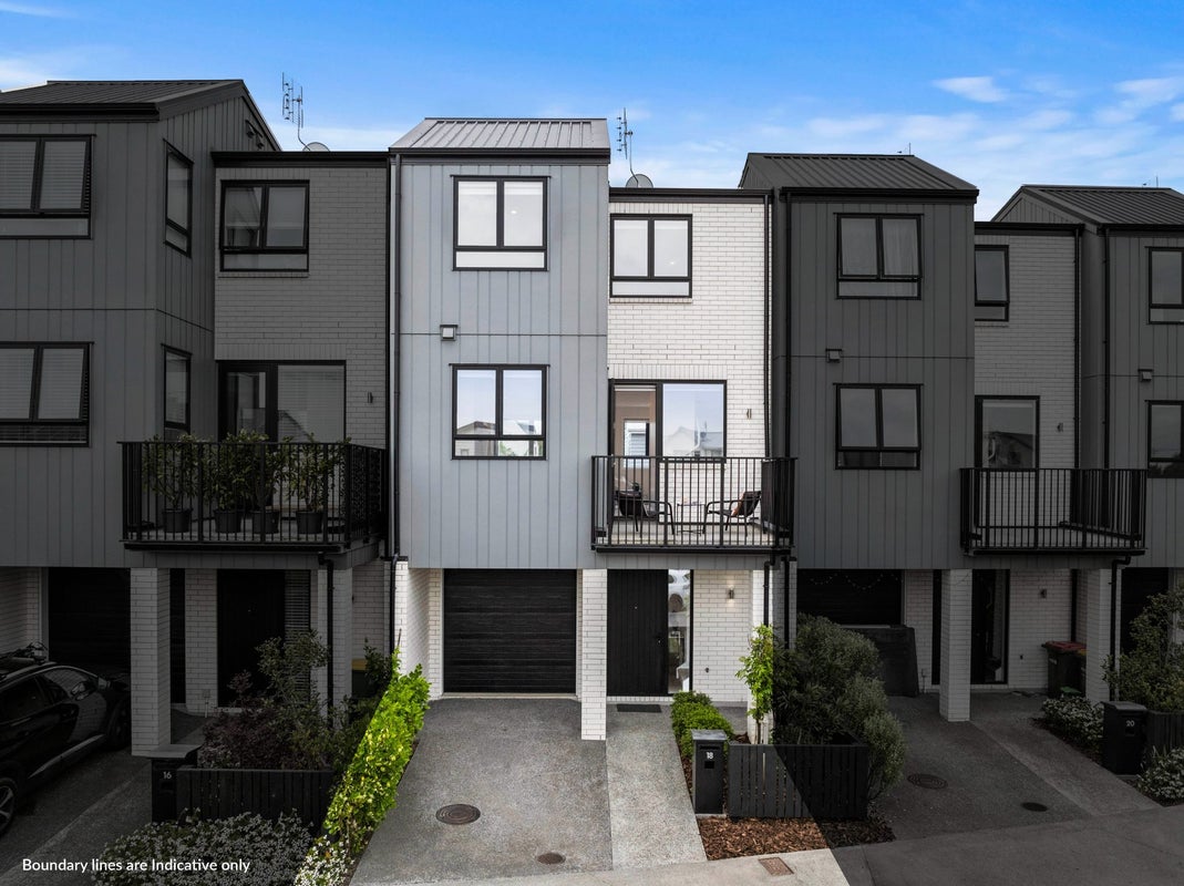 18 Aveline Place, Glen Innes, Auckland - Carousel 1