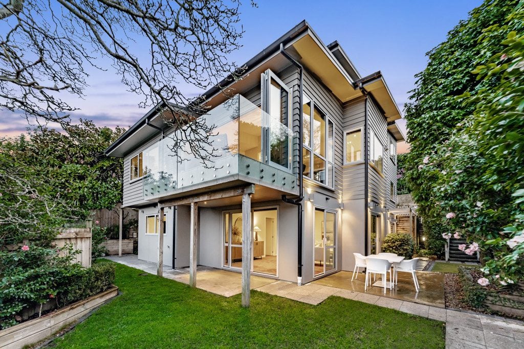 49A Bell Road, Remuera, Auckland - Carousel 1