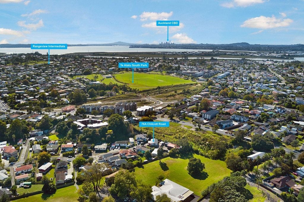 1/76 Chilcott Road, Henderson, Auckland - Carousel 19