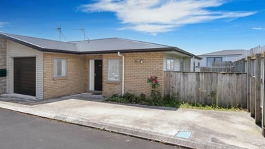 38/167 Whitney Street, Blockhouse Bay, Auckland - Carousel 1