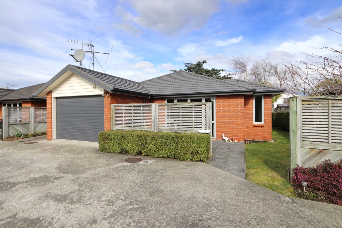 23 Bullar Street, Grasmere, Invercargill - Carousel 1