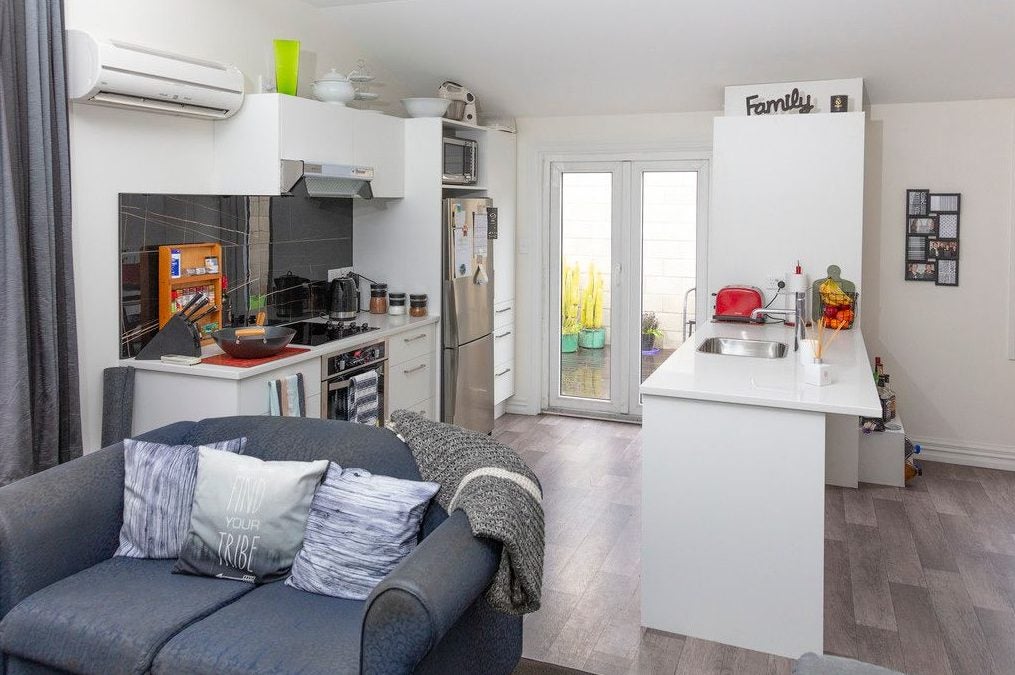 1/19 PARLANE STREET, Addington, Christchurch - Carousel 2